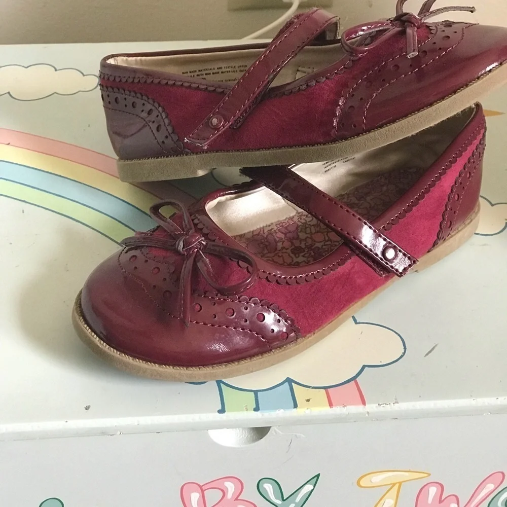 Rare Vintage Oshkosh Genuine Kids Bow Shoes